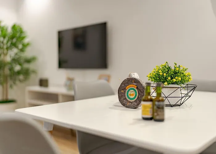 Vienna Alpine Escape *